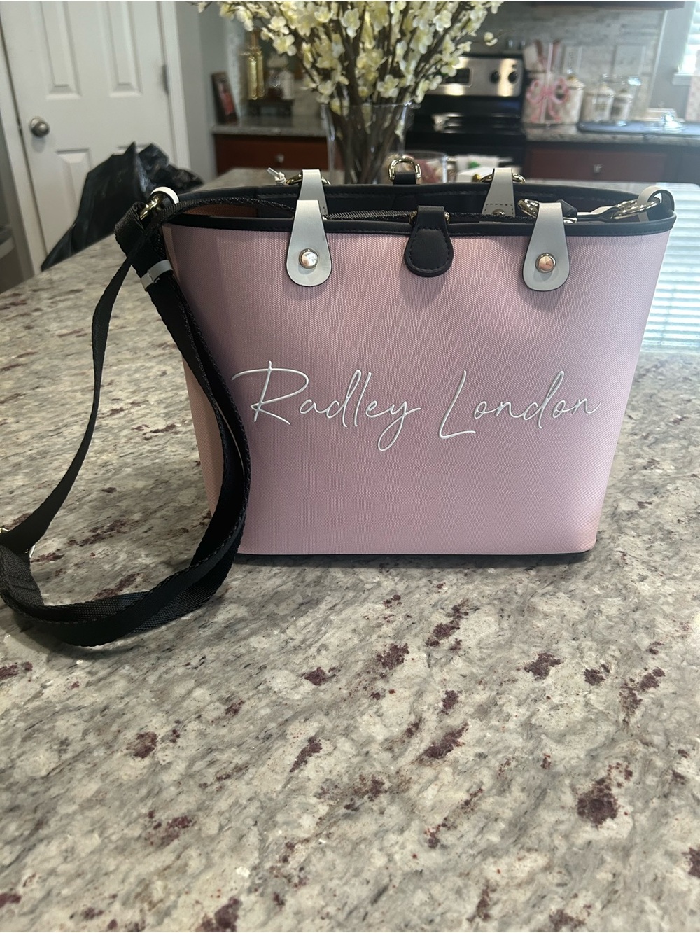 RADLEY LONDON Pink Tote with Black Trim & Crossbody Strap - Picture 2 of 5